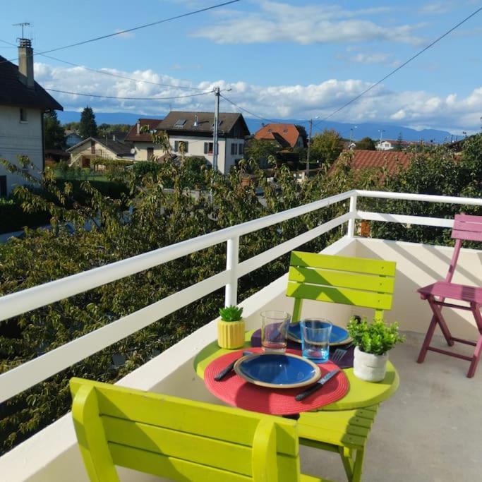 Appartement Verdoyant Au Bord Du Lac Leman Entre Evian Et Thonon Dans Une Villa アンフィオン・レ・バン エクステリア 写真